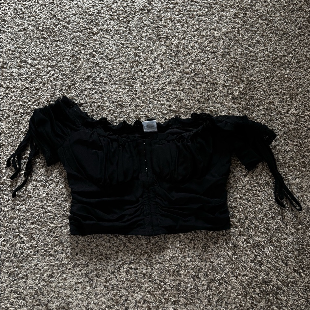 Windsor Elegant Black Ruched Crop Top